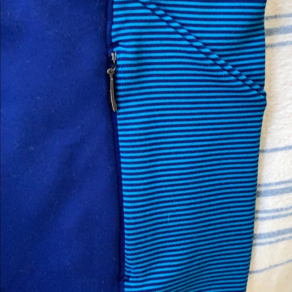 Athleta top - Picture 3 of 4